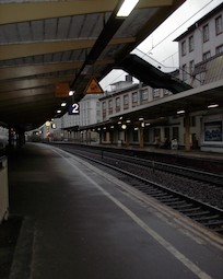 Thumbnail: vertical photograph (&num;113)