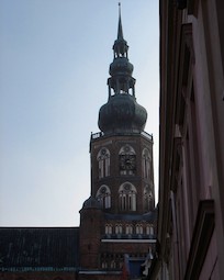 Thumbnail: vertical photograph (&num;17)