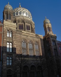 Thumbnail: vertical photograph (&num;56)